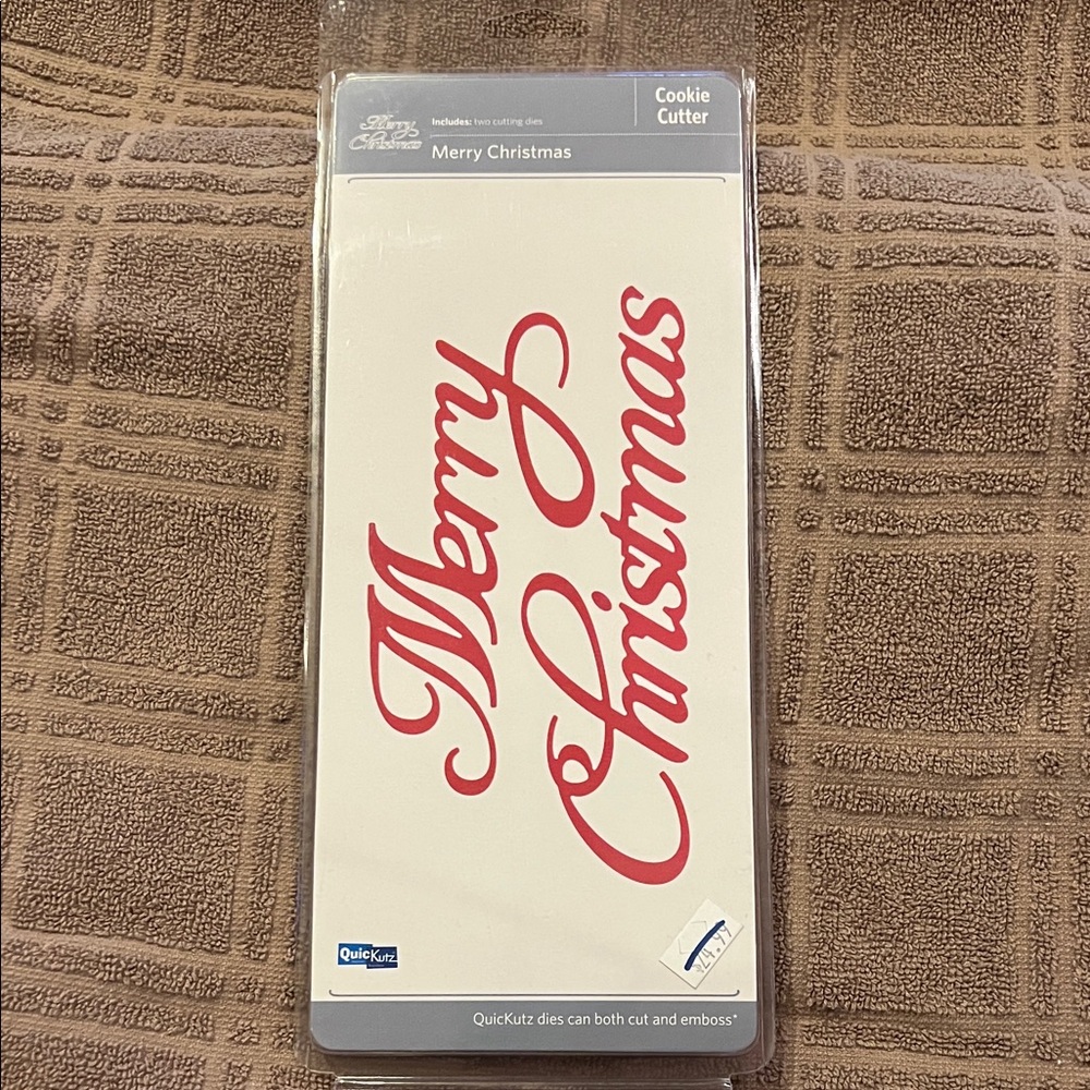 NEW QuicKutz Merry Christmas Cookie Cutter Dies Lifestyle Crafts